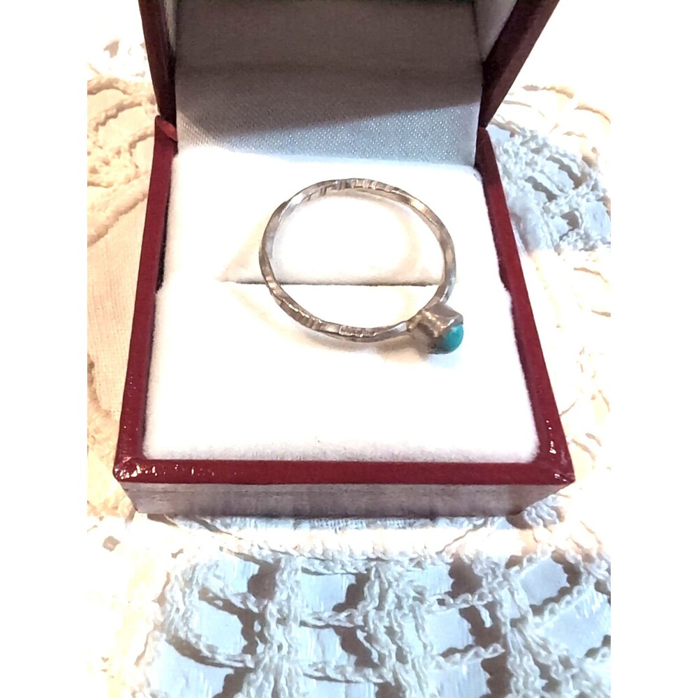 Turquoise Ring - Picture 5 of 6